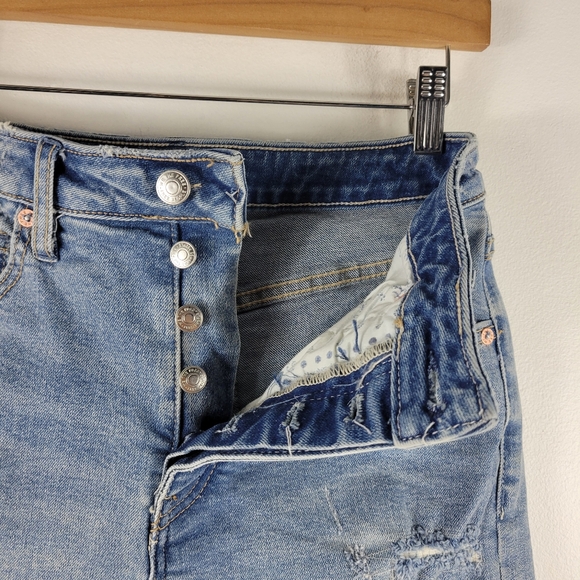 Free People We The Free Crvy Vintage Raw Hem Distressed Button Fly Jean Shorts - Picture 7 of 14
